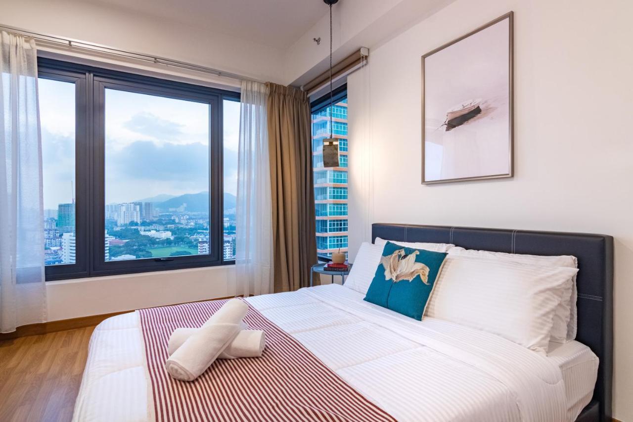 ❈ Tropicana 218 By Alv Suites ❈ George Town Exteriör bild